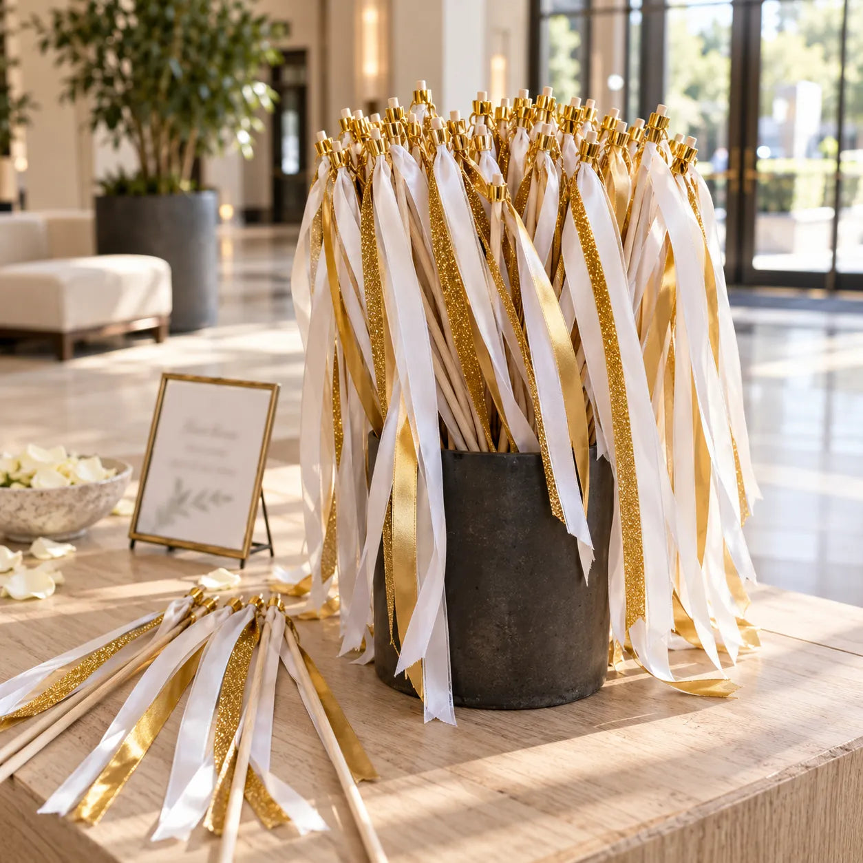 Baguette de Rubans Mariage Blanc et Or Design