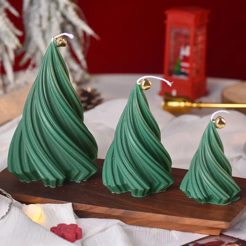 Bougie Sapin Vert Tourbillonnant Stylé