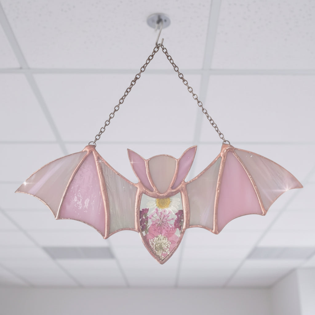 Chauve-souris design rose à suspendre
