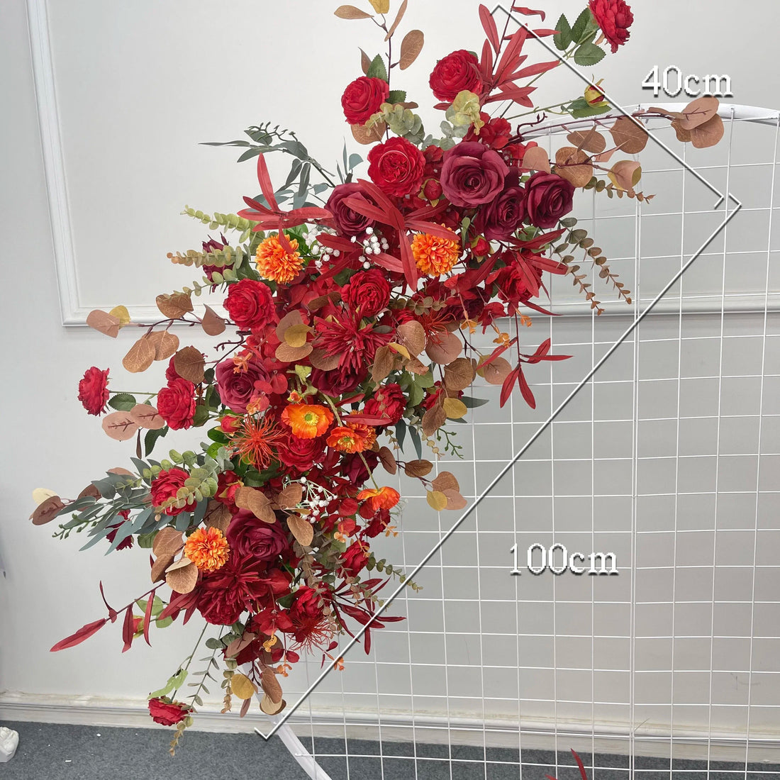 Croissant de Fleurs pour Arche Mariage Raffiné