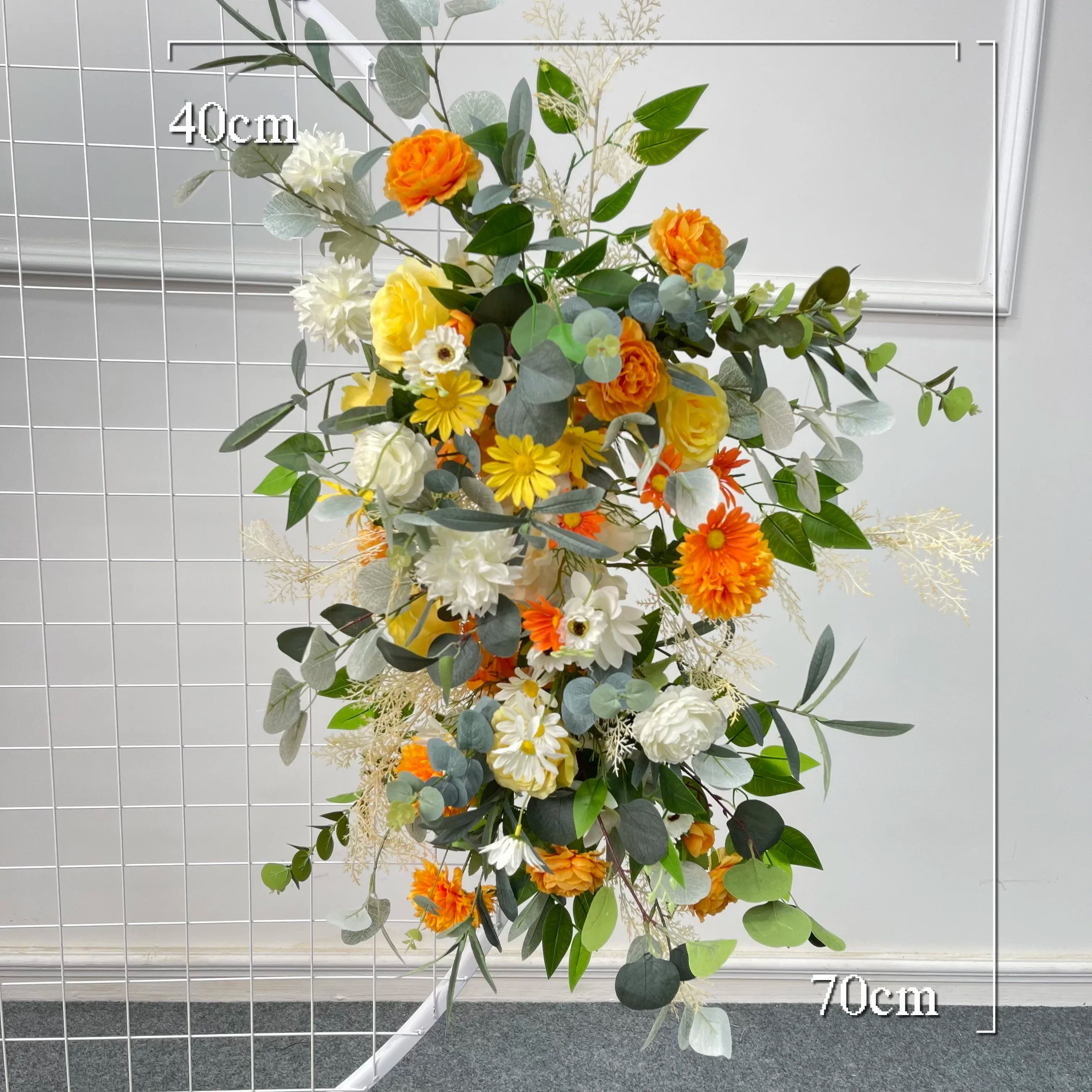 Fleurs Pimpantes pour Arche Mariage Festive