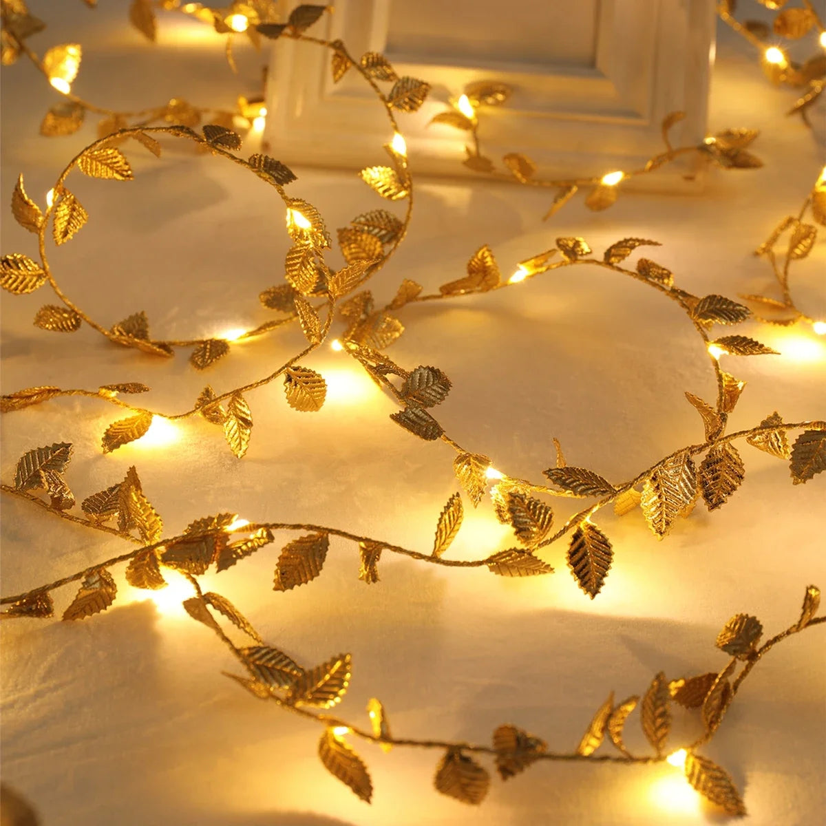 Guirlande Lumineuse à Feuilles Dorées