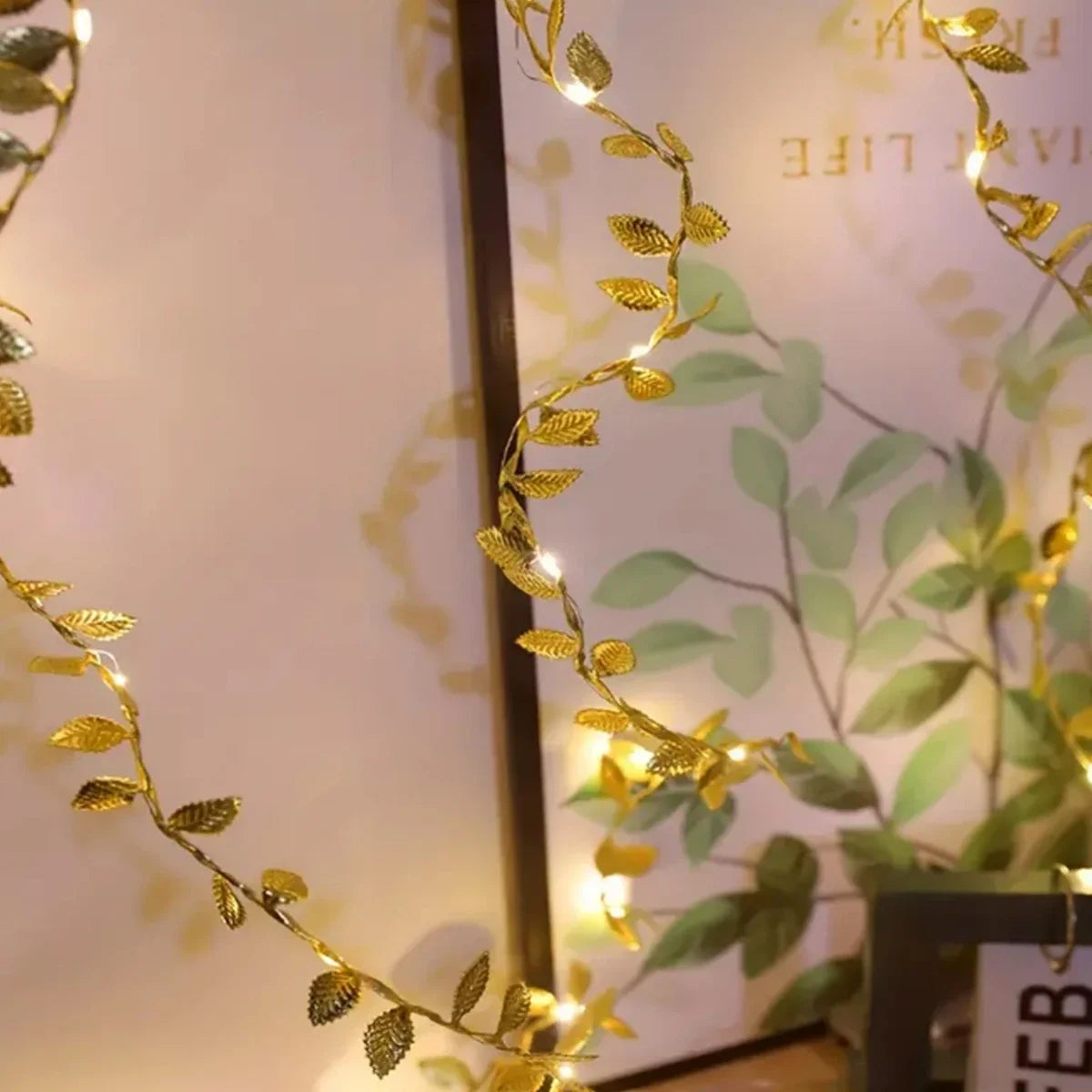 Guirlande Lumineuse à Feuilles Dorées Plastique