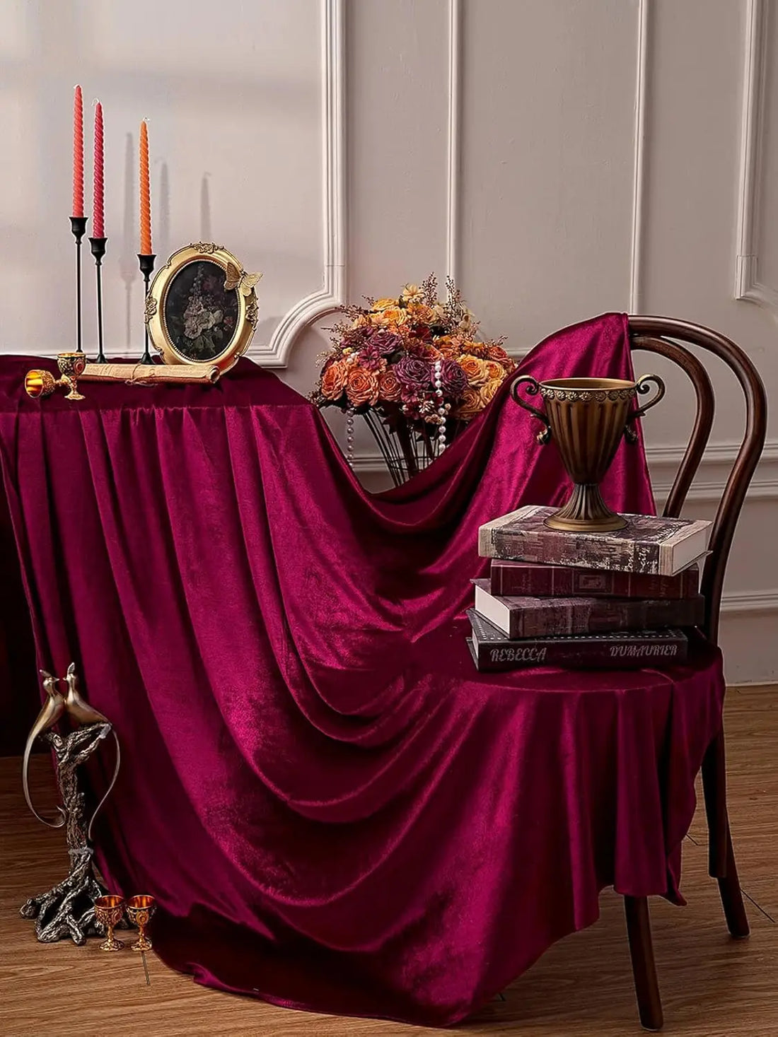 Nappe de Noël Bordeaux Veloutée Elégant