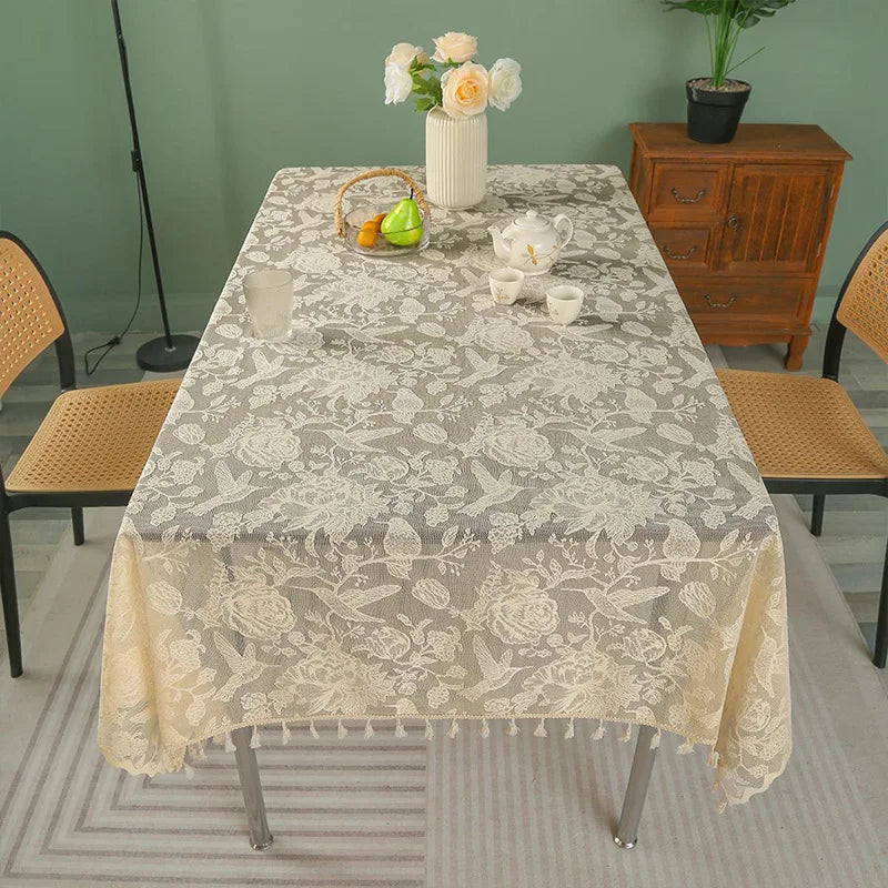 Nappe en Dentelles Elégante Fleurie