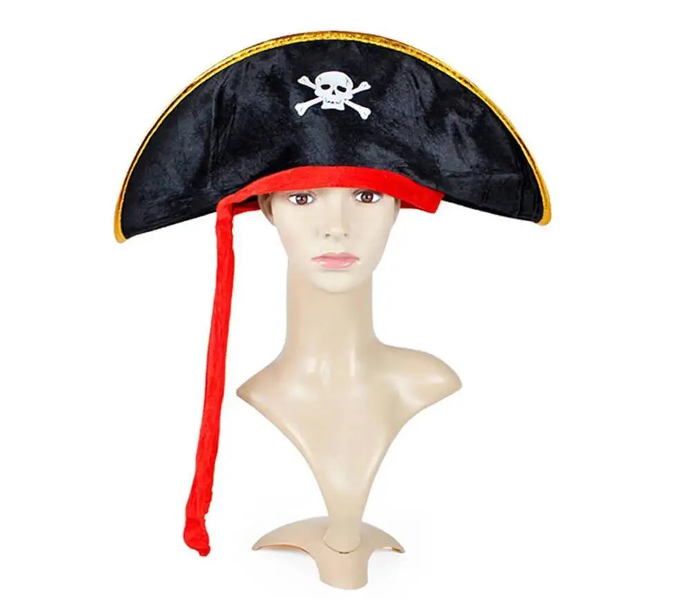 Robe Pirate Élégante avec Cape Chapeau