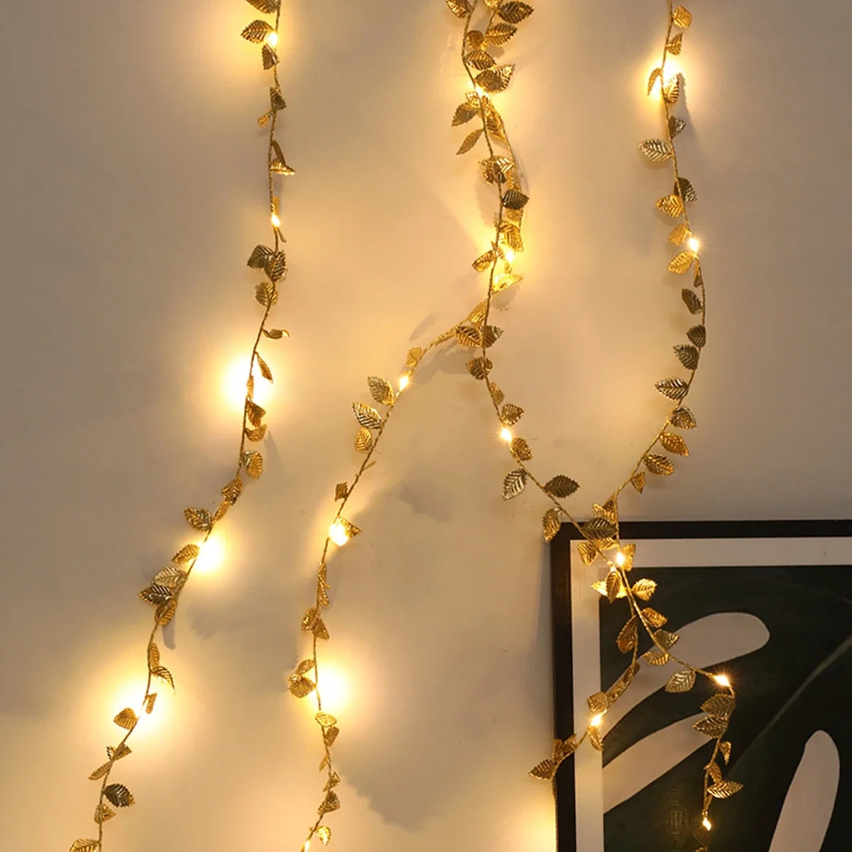 Guirlande Lumineuse à Feuilles Dorées