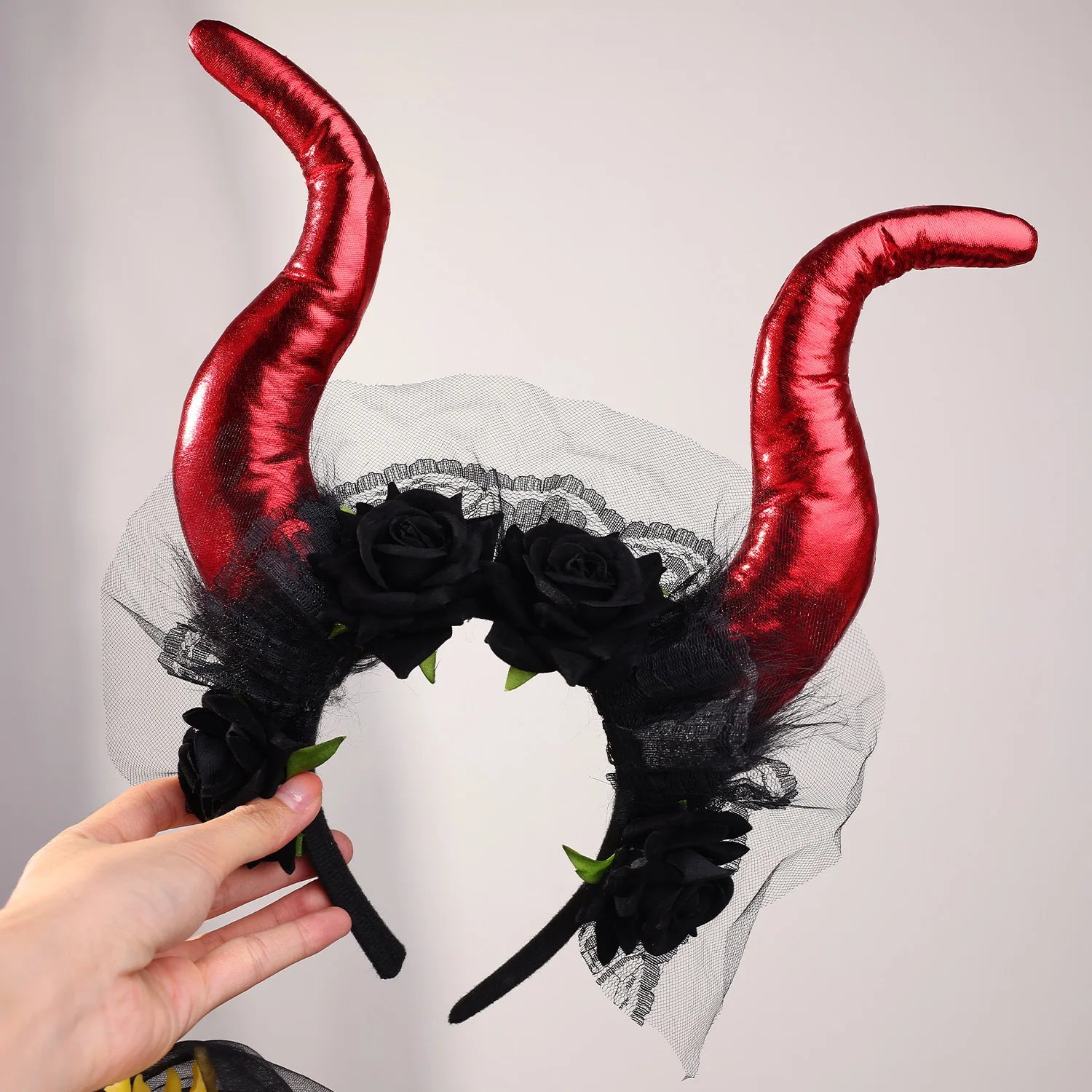 Serre-tête Diable à Fleurs Noires Audacieux