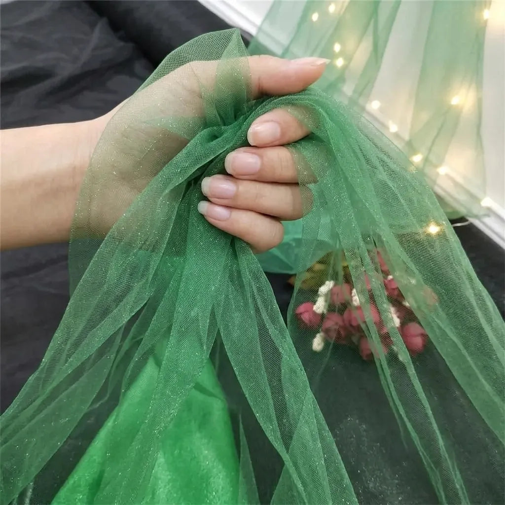 Voilage Vert Arche Mariage en Organza Aérien